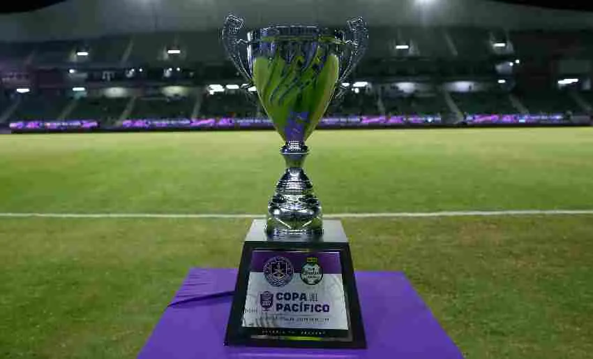 Trofeo de la Copa del Pacífico