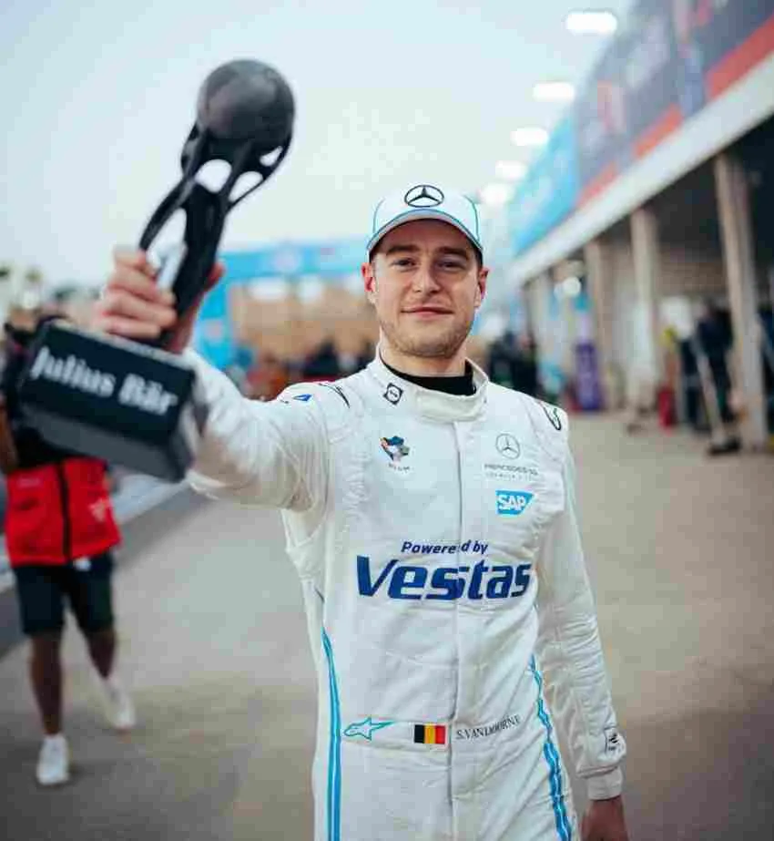 INSTAGRAM: @svandoorne Stoffel tras su segundo lugar