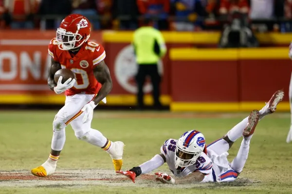 Tyreek Hill en partido
