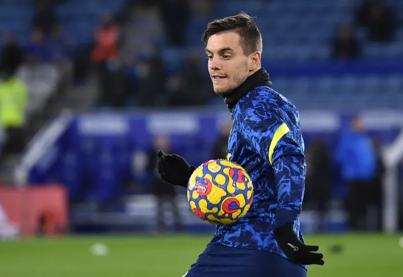 AP Giovani Lo Celso en calentamiento con Tottenham
