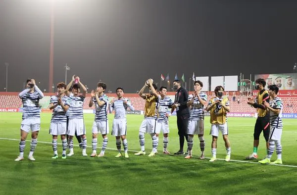 Jugadores de Corea del Sur en festejo