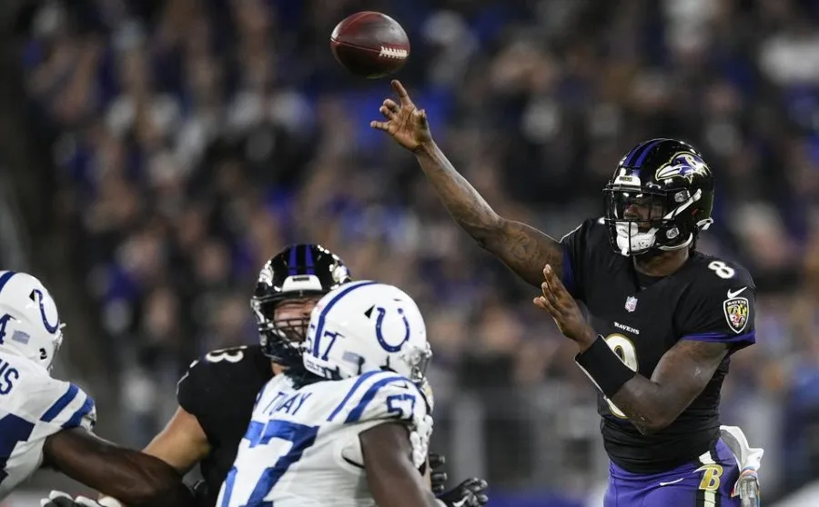 Lamar en juego ante Colts