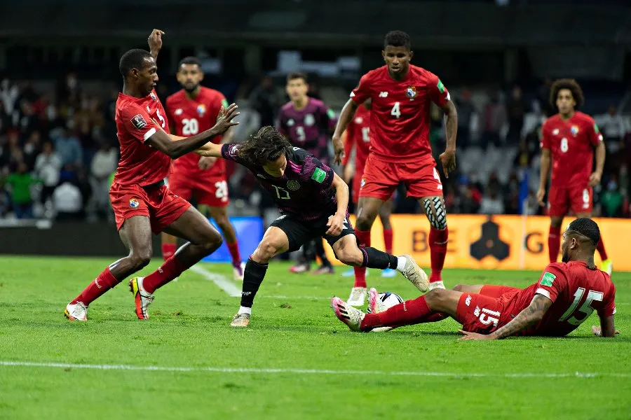 IMAGO7 Diego Lainez en victoria vs Panamá