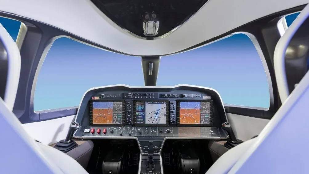 TWITTER/ARMANDO GODOY El avión por dentro