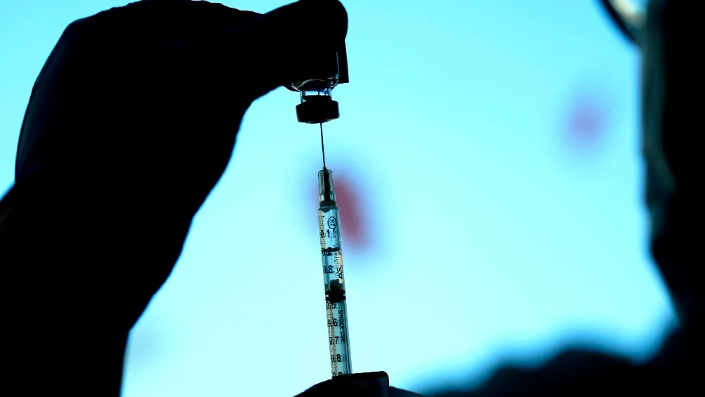 AP Vacuna contra el covid