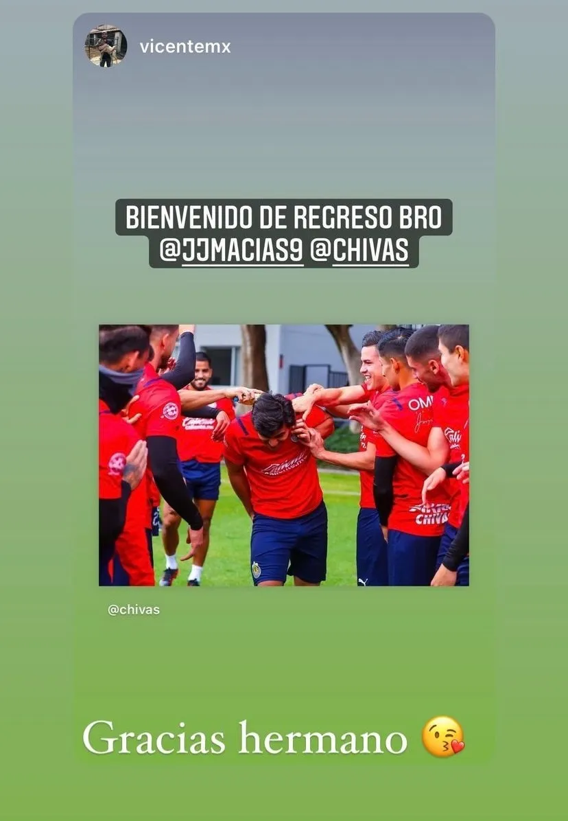 INSTAGRAM | @VICENTEMX Vicente Fernández (nieto) le da la bienvenida a José Juan Macías