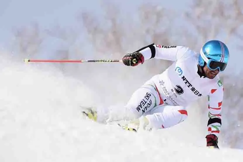 Shemshaki, durante una competencia