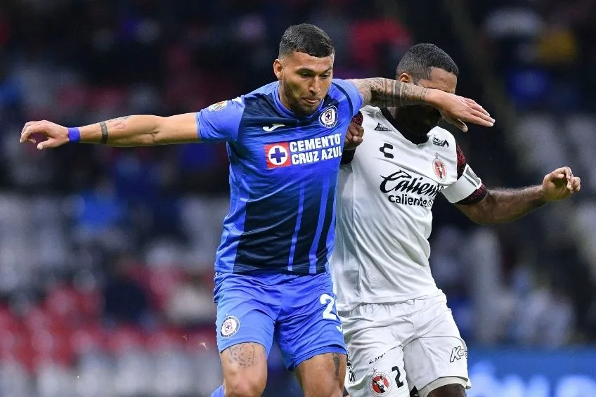 IMAGO7 Juan Escobar durante un partido del Cruz Azul