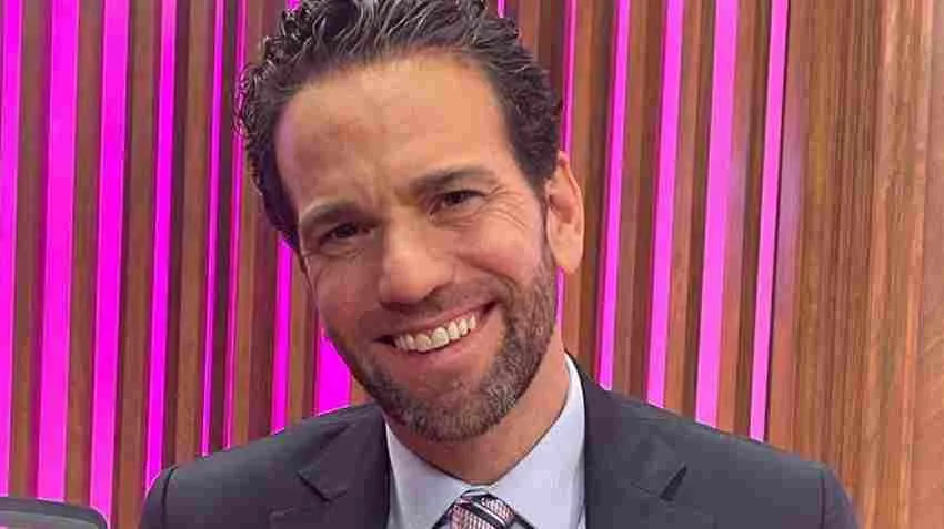 Loret de Mola en Latinus