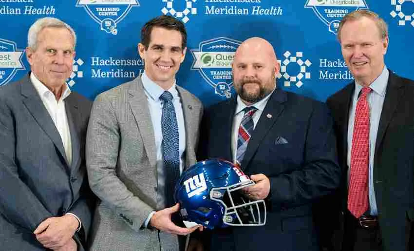 Brian Daboll en su presentación como head coach