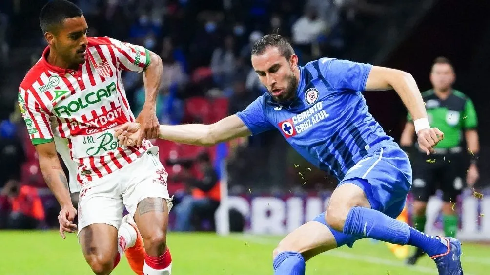 IMAGO7 Necaxa ganó sobre la hora