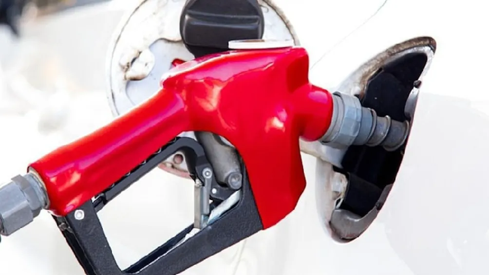 Hacienda elimina impuesto a la gasolina