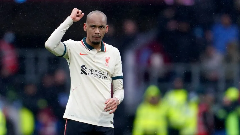 Fabinho celebrando gol con el Liverpool ante Burnley