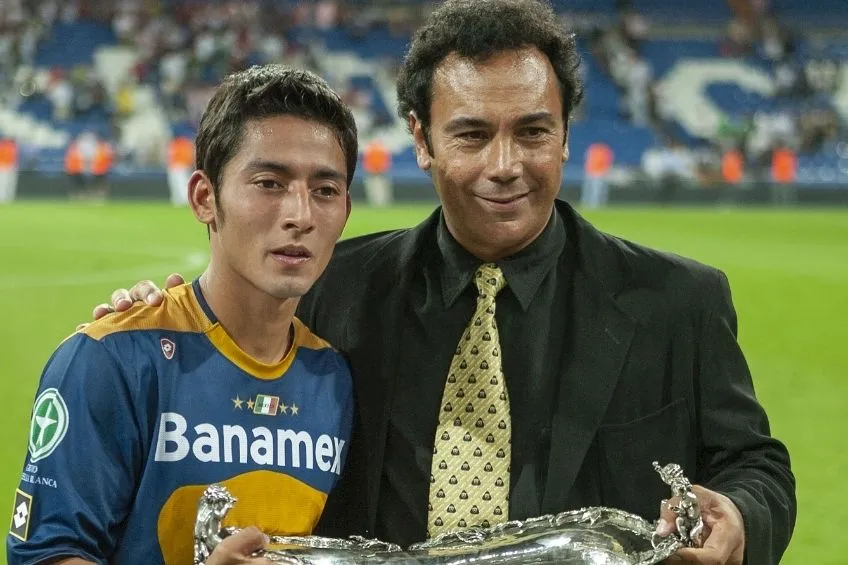 David Toledo y Hugo Sánchez tras derrotar al Real Madrid