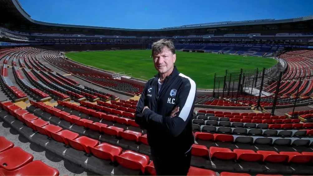Cristante en su presentación con Gallos
