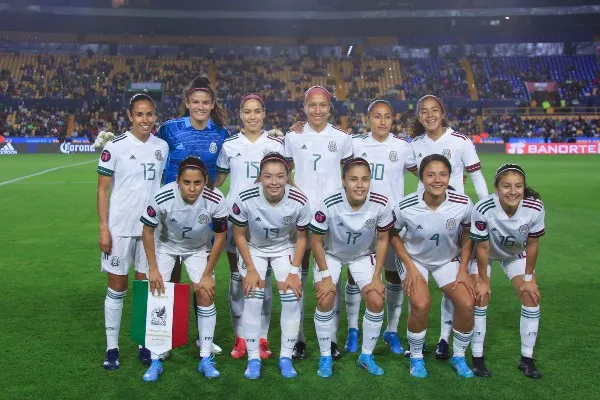 IMAGO7 Selección Mexicana Femenil en el Volcán
