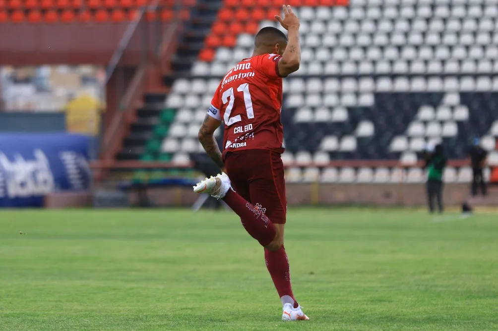 IMAGO7 Calero en juego de semifinales vs Tepatitlán, en Grita México 2021