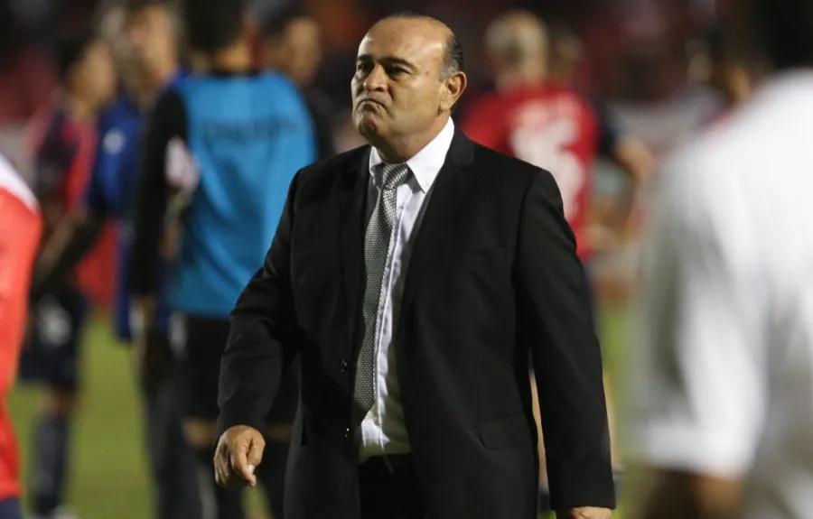 Juan Antonio Luna explotó en contra de Solari