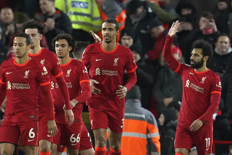 Salah festeja una anotación ante el Leeds United