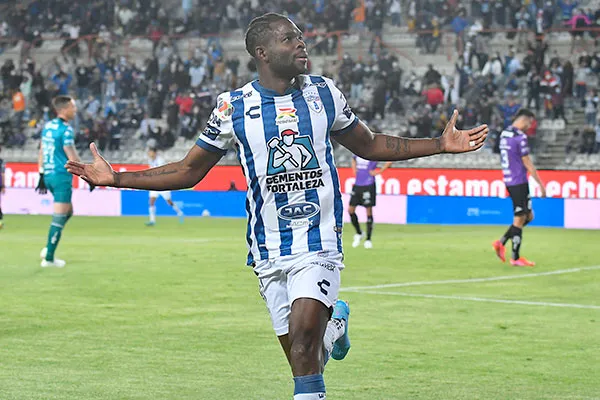 Avilés Hurtado tras su anotación