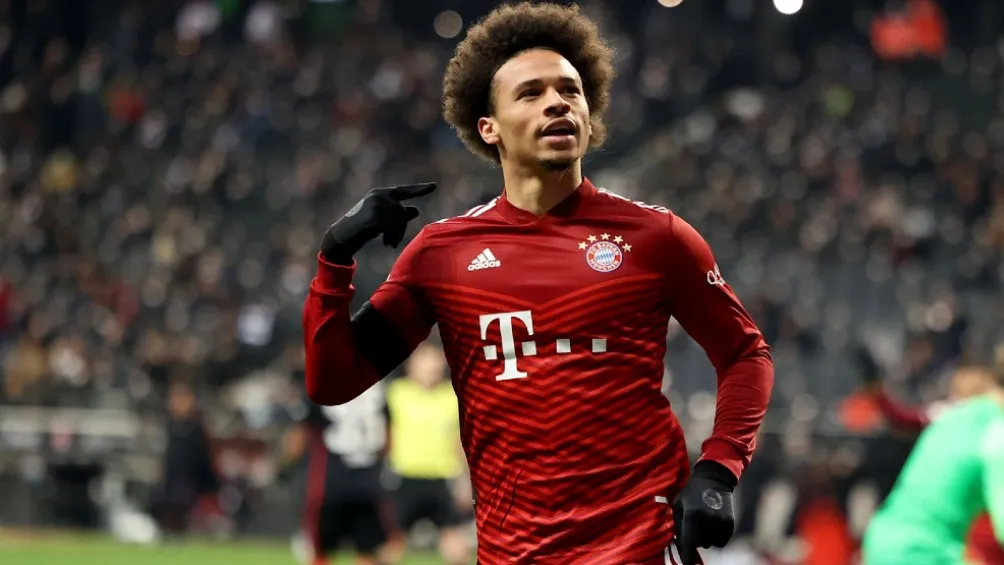 Leroy Sané celebrando gol con el Bayern Munich ante Fráncfort