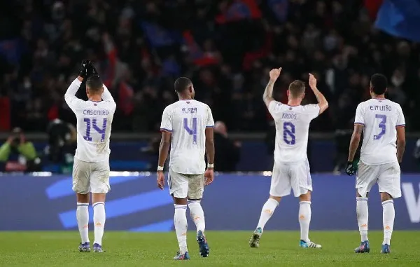 Jugadores del Real Madrid celebran