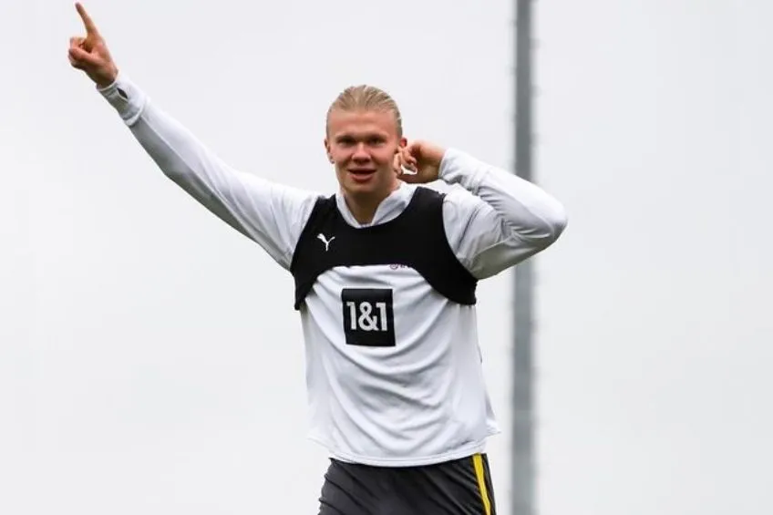 INSTAGRAM: @Erling.Haaland Haaland entrenando con el Dortmund