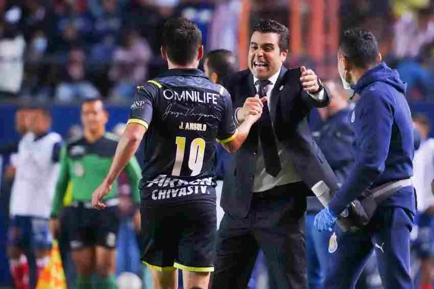 Michel Leaño celebrando el empate vs Atlético San Luis
