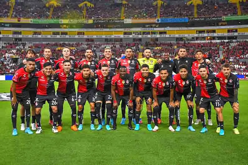 Jugadores del Atlas previo a un partido