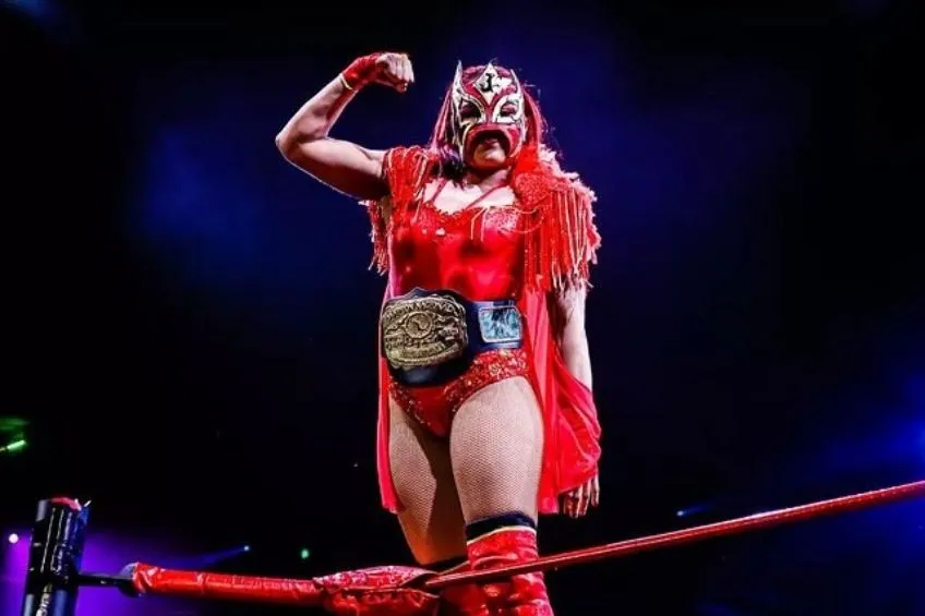 La Jarochita previo a una lucha