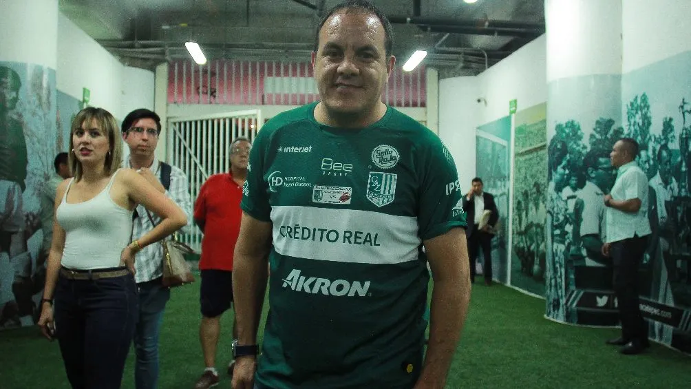 IMAGO7 Cuauhtémoc Blanco en el Coruco Díaz viendo partido de Zacatepec