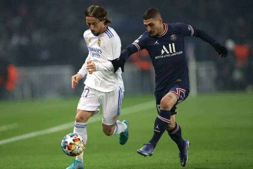 Real Madrid y PSG se enfrentan por los OF