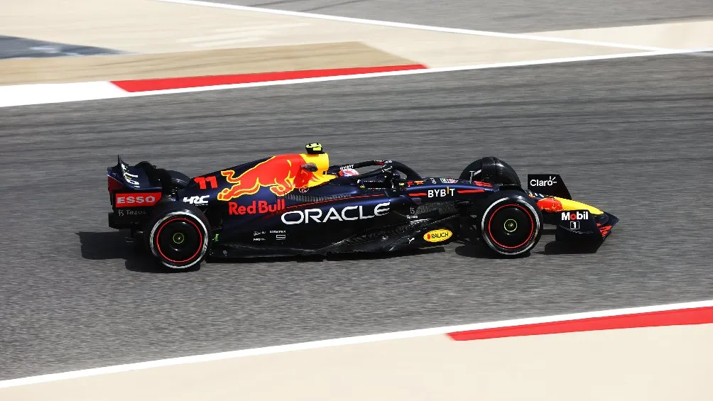 Sergio 'Checo' Pérez durante la pretemporada en Bahréin