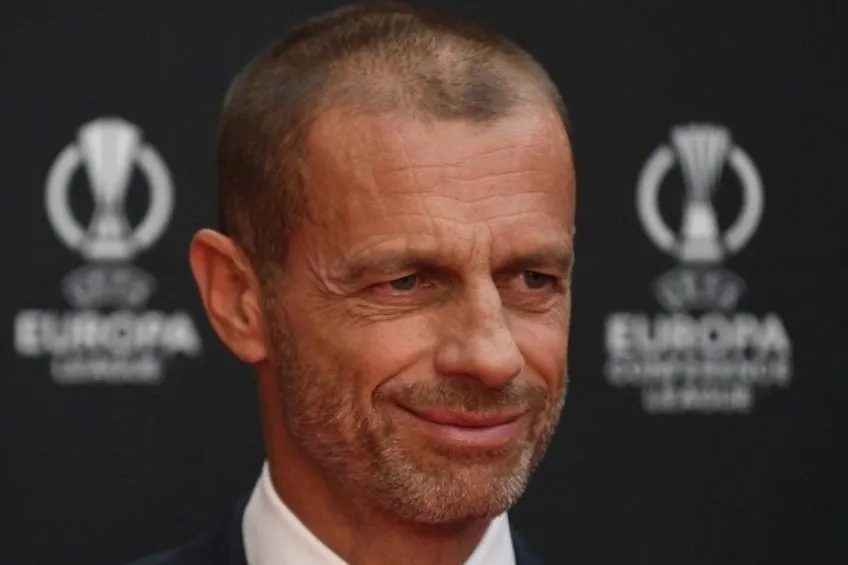 TWITTER: @UBARadioSoc Ceferin en un evento de la UEFA