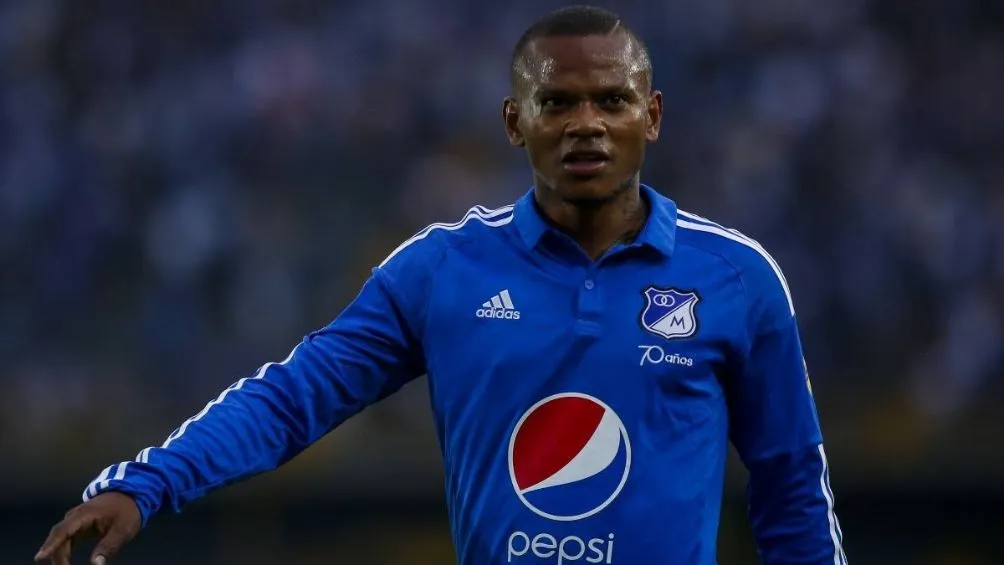 Escobar en un partido en Colombia