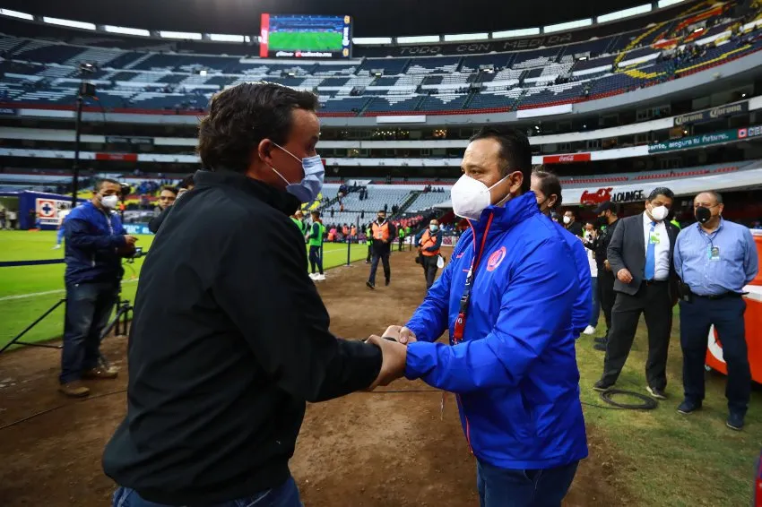 Mikel Arriola y Víctor Velázquez