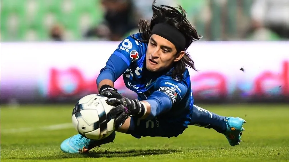 IMAGO7 Acevedo cumplió 100 partidos con Santos