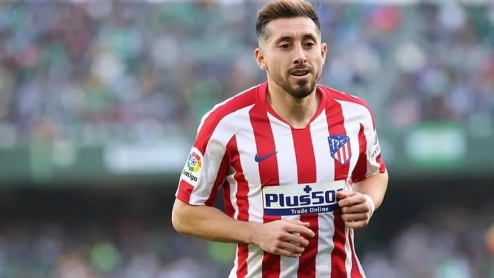 Héctor Herrera jugando partido con el Atlético de Madrid en LaLiga