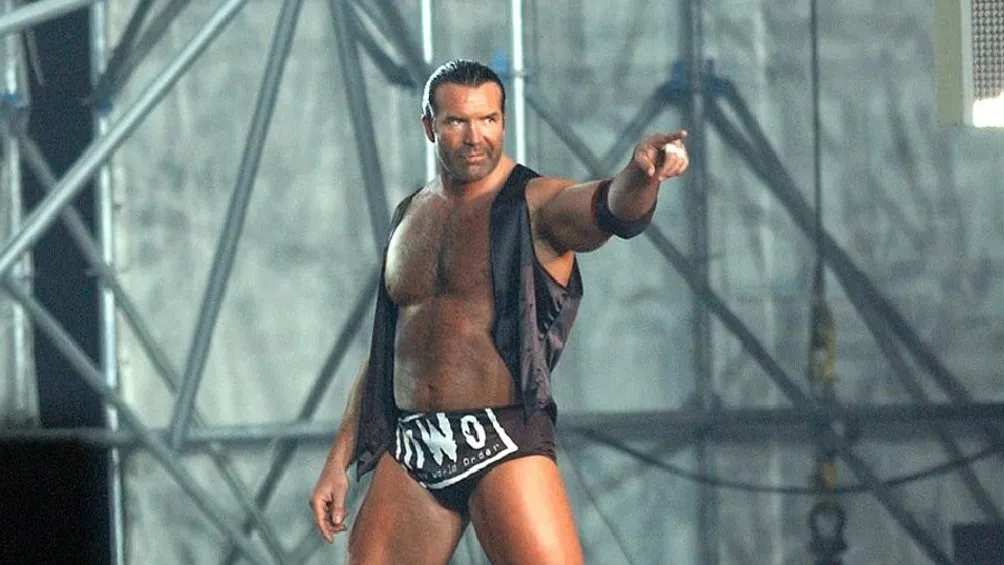 Scott Hall durante su participación en la WWE