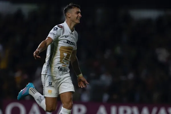 Juan Ignacio Dinenno celebra gol en Concachampions