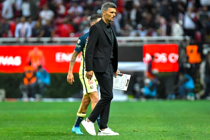 Fernando Ortiz en un partido del América