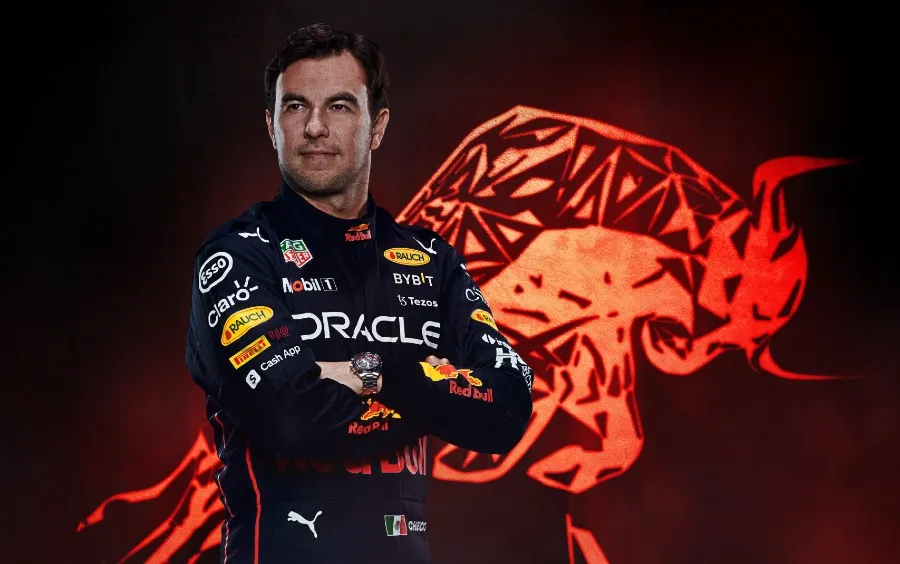 TWITTER @redbullracing El piloto mexicano de Red Bull