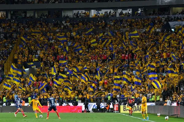 Clásico Regio 127 en acción