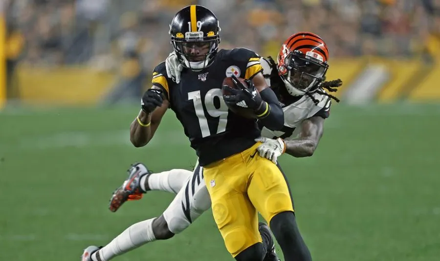 Smith-Schuster ante los Bengals