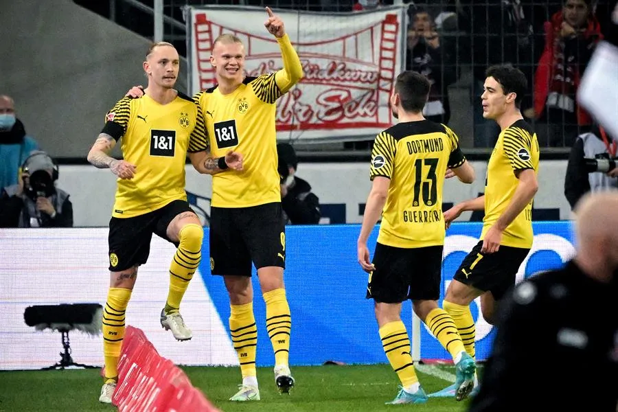 Wolf abrió el marcador