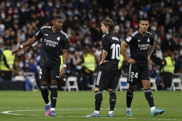 David Alaba en acción con Real Madrid