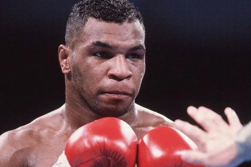 INSTAGRAM: @MikeTyson Mike Tyson durante una pelea