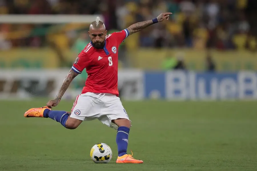 Arturo Vidal en derrota vs Brasil