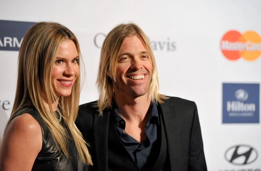 Taylor Hawkins durante una alfombra roja