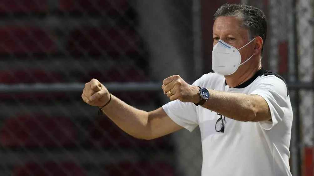 Ricardo Peláez en un partido